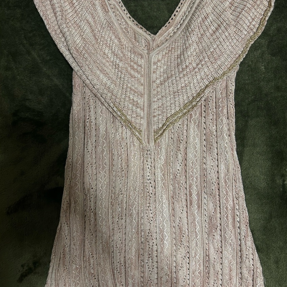 WHBM Top